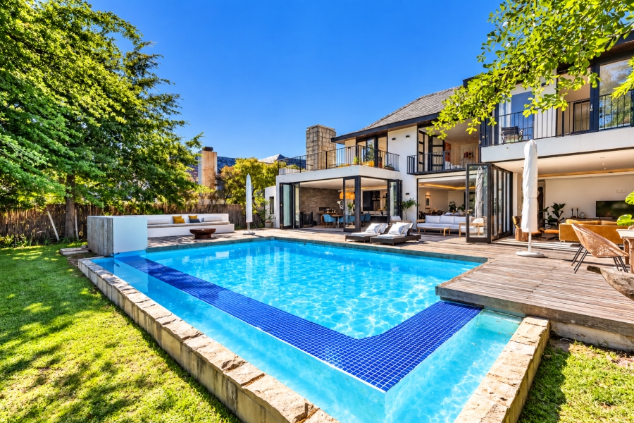 5 Bedroom Property for Sale in Pearl Valley at Val de Vie Western Cape